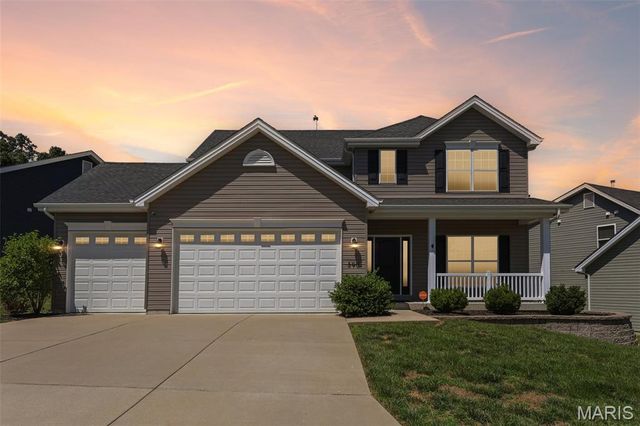 390 Timber Valley Trail, Fenton, MO 63026
