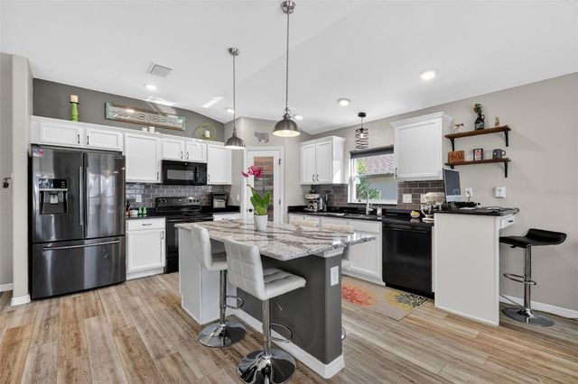 4714 INDEPENDENCE TRAIL, Leesburg, FL 34748