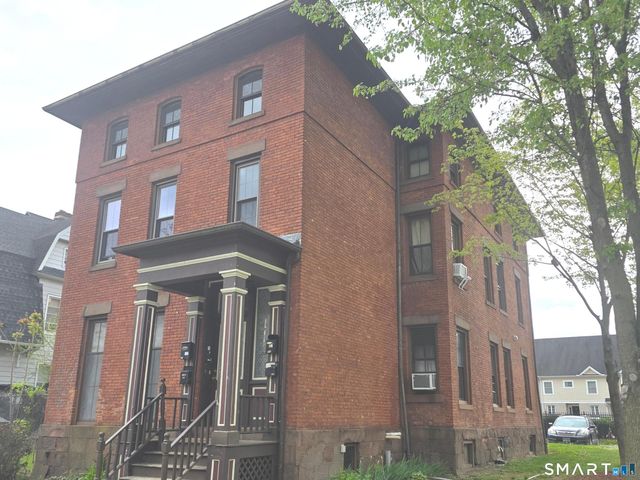 31 Alden Street B, Hartford, CT 06114