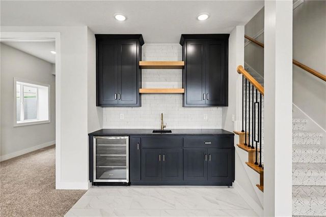 11275 S Gleason Road, Olathe, KS 66061