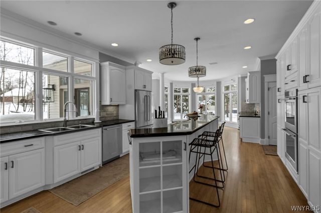 9624 Cobblestone Drive, Clarence, NY 14031