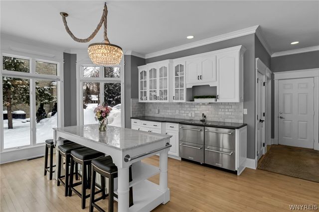 9624 Cobblestone Drive, Clarence, NY 14031