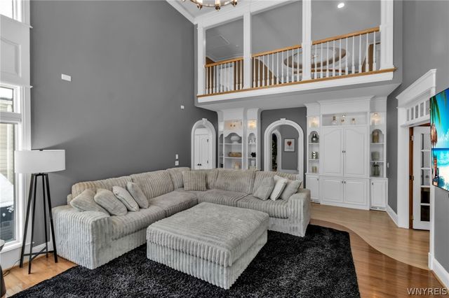 9624 Cobblestone Drive, Clarence, NY 14031