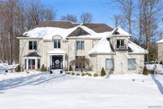 9624 Cobblestone Drive, Clarence, NY 14031