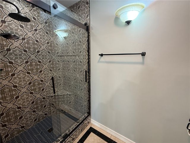 1506 Lands End Point South, Russellville, AR 72802