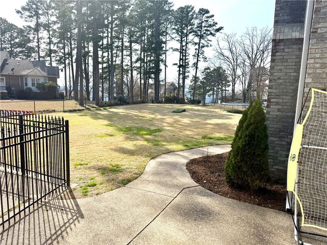 1506 Lands End Point South, Russellville, AR 72802