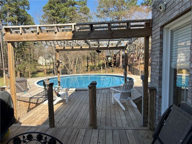 1506 Lands End Point South, Russellville, AR 72802