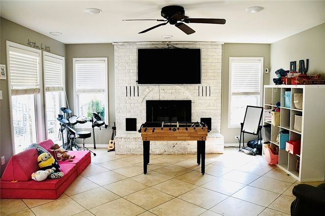 1506 Lands End Point South, Russellville, AR 72802