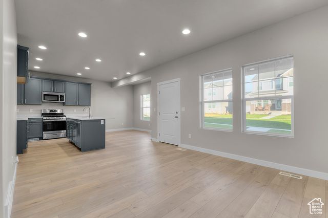 6764 N STAR LAKE DR, Eagle Mountain, UT 84005