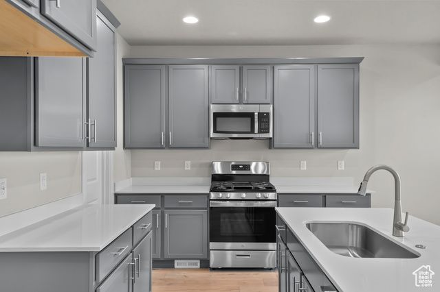 6764 N STAR LAKE DR, Eagle Mountain, UT 84005