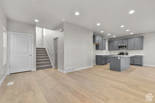 6764 N STAR LAKE DR, Eagle Mountain, UT 84005