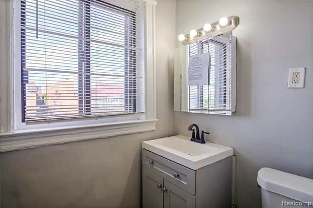 68 E Willis Street 10, Detroit, MI 48201