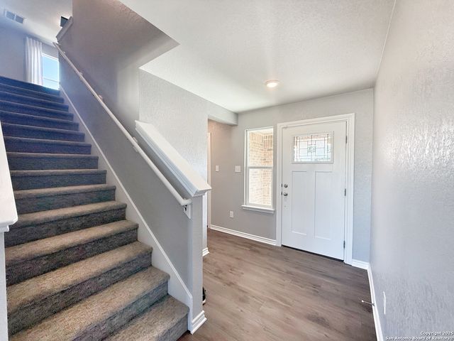 108 Bass Ln, New Braunfels, TX 78130