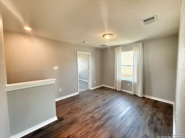 108 Bass Ln, New Braunfels, TX 78130