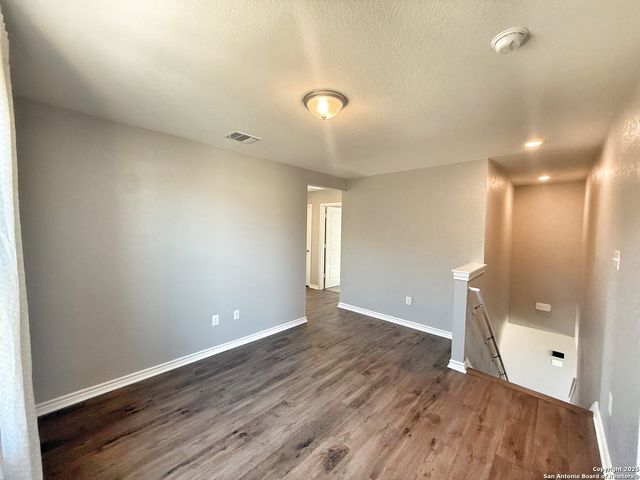 108 Bass Ln, New Braunfels, TX 78130