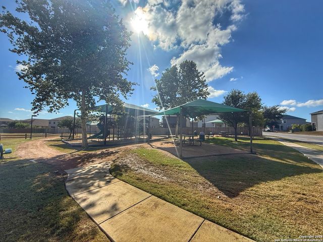 108 Bass Ln, New Braunfels, TX 78130