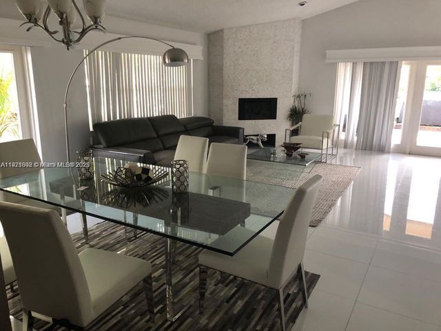 9810 NW 47th Ter 9810, Doral, FL 33178