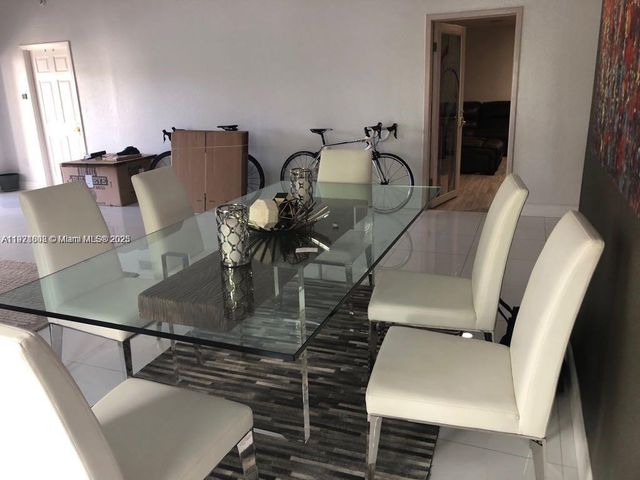 9810 NW 47th Ter 9810, Doral, FL 33178