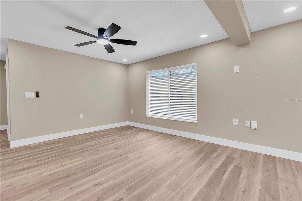 Image 11 of property listing at 10531 MEADOW HILL DRIVE, Port Richey, FL 34668