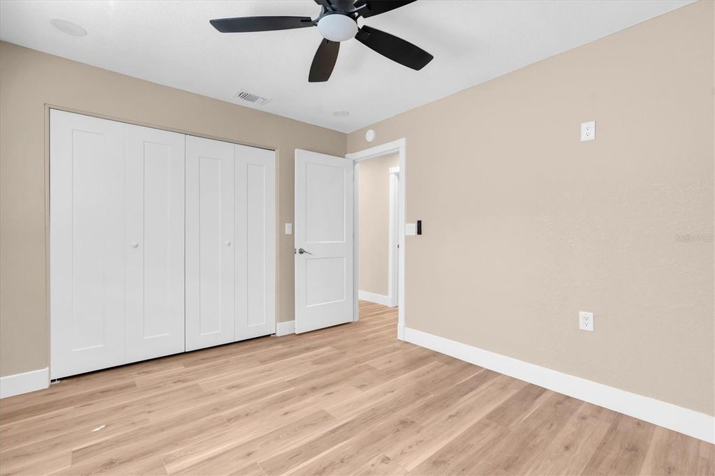 Image 30 of property listing at 10531 MEADOW HILL DRIVE, Port Richey, FL 34668