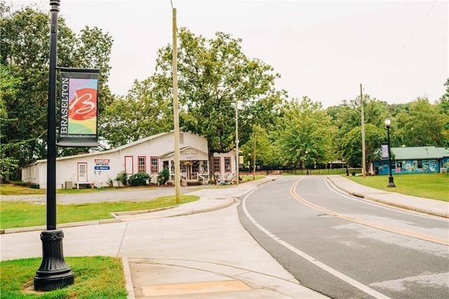 395 Winding Rose Drive, Hoschton, GA 30548