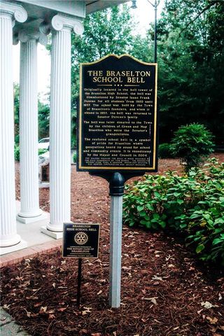 395 Winding Rose Drive, Hoschton, GA 30548
