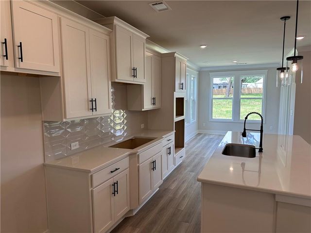 395 Winding Rose Drive, Hoschton, GA 30548