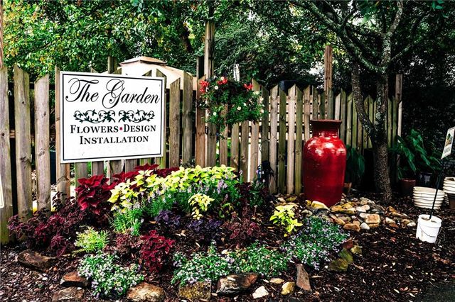 395 Winding Rose Drive, Hoschton, GA 30548