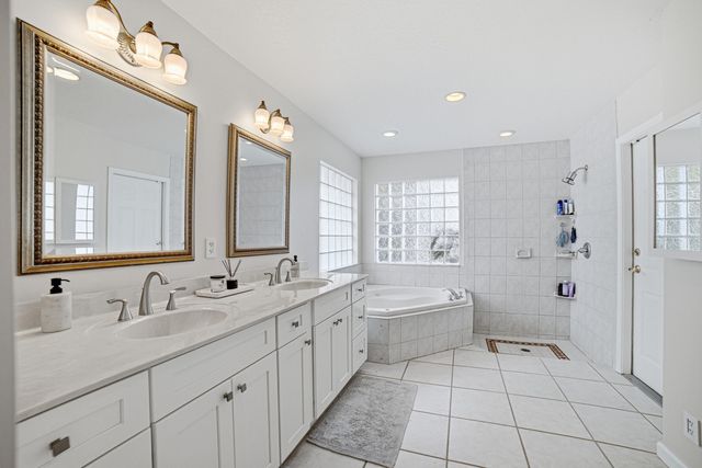 2281 SE 11th Street, Pompano Beach, FL 33062