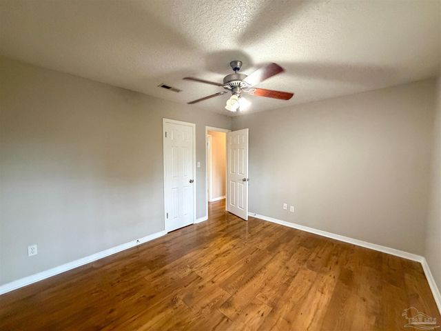 420 E Ten Mile Rd, Pensacola, FL 32534