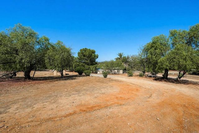 1698 Griffith Road, Ramona, CA 92065