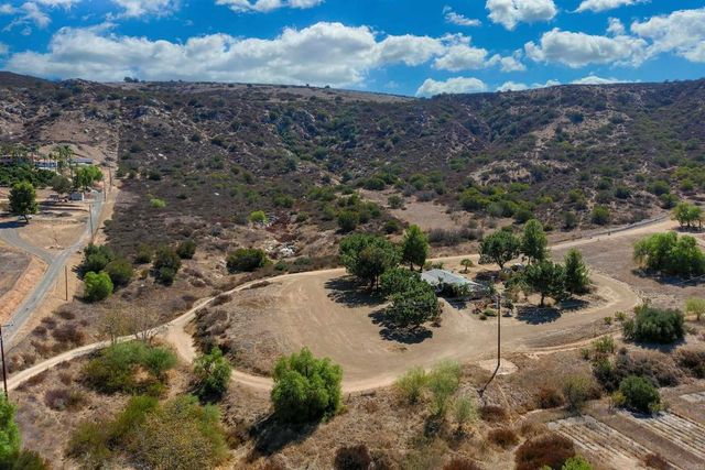 1698 Griffith Road, Ramona, CA 92065