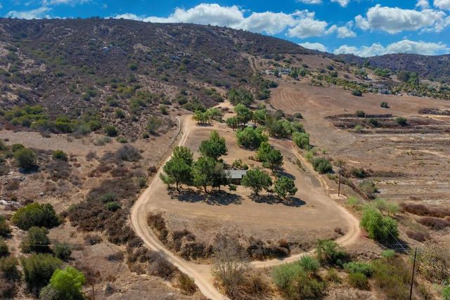 1698 Griffith Road, Ramona, CA 92065