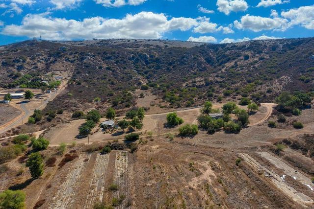 1698 Griffith Road, Ramona, CA 92065