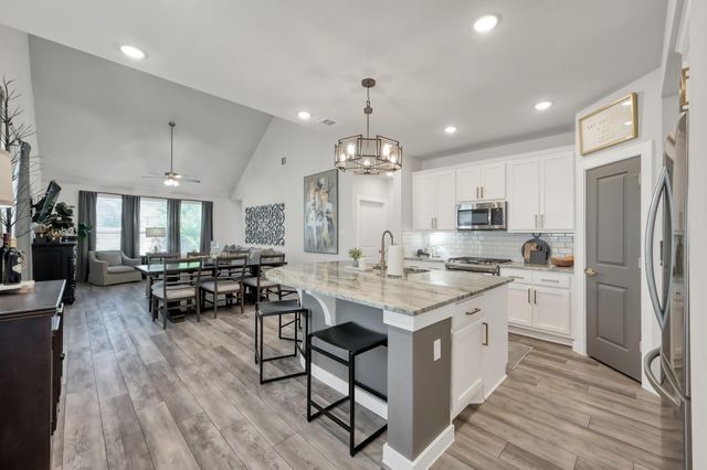 554 Timber Voyage Court, Conroe, TX 77304