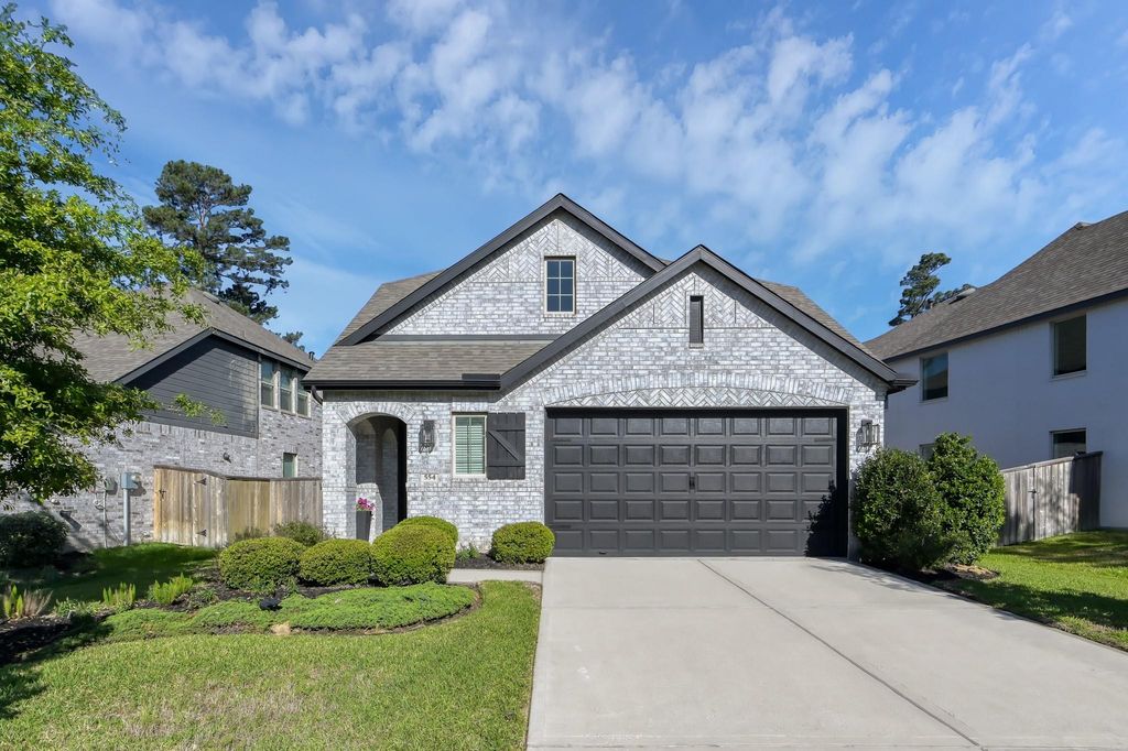 554 Timber Voyage Court, Conroe, TX 77304