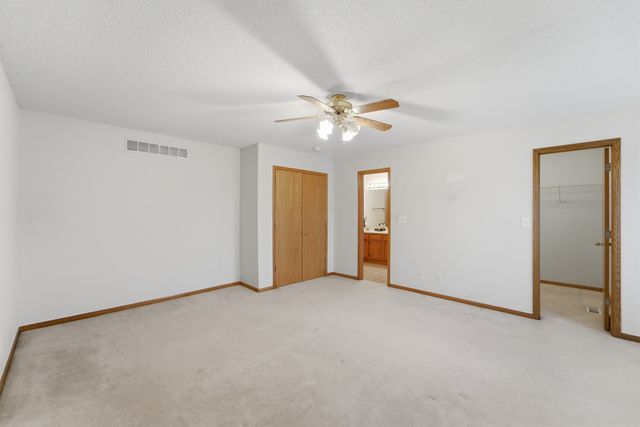 9205 Greenspire Drive 3, West Des Moines, IA 50266