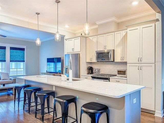 19915 GULF BLVD 605 605, Indian Shores, FL 33785