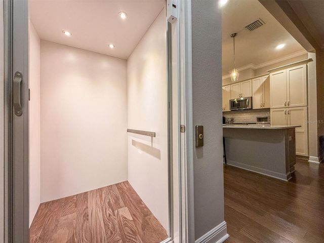 19915 GULF BLVD 605 605, Indian Shores, FL 33785