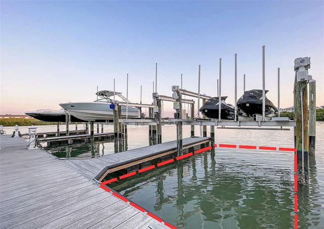 19915 GULF BLVD 605 605, Indian Shores, FL 33785