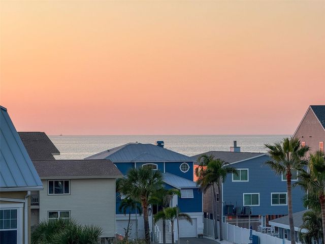 19915 GULF BLVD 605 605, Indian Shores, FL 33785