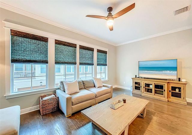 19915 GULF BLVD 605 605, Indian Shores, FL 33785