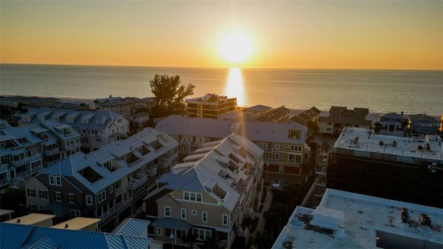 19915 GULF BLVD 605 605, Indian Shores, FL 33785