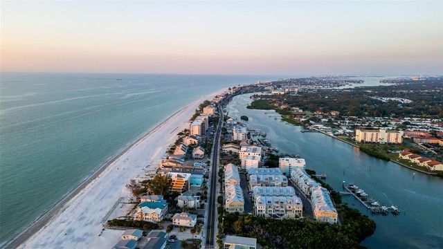 19915 GULF BLVD 605 605, Indian Shores, FL 33785