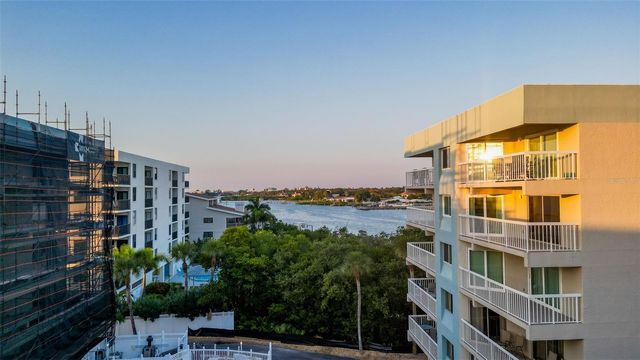 19915 GULF BLVD 605 605, Indian Shores, FL 33785