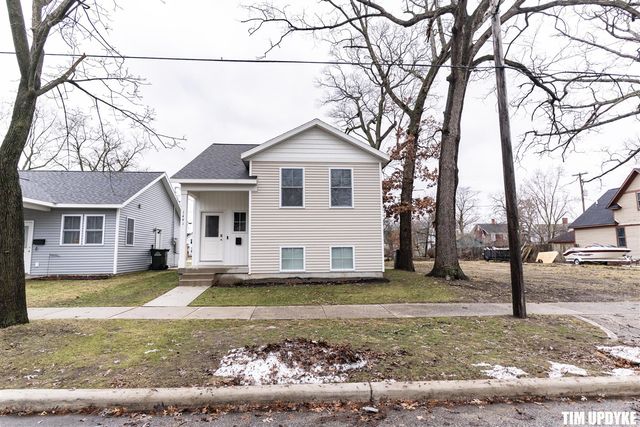 1441 Leahy Street, Muskegon, MI 49442