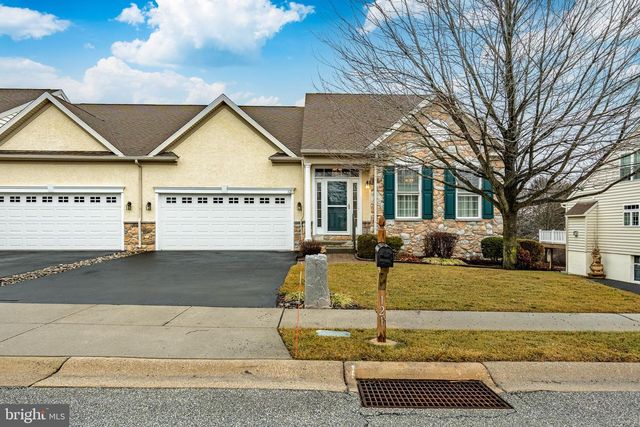 121 AUGUSTA DR, Honey Brook, PA 19344