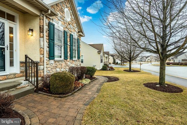 121 AUGUSTA DR, Honey Brook, PA 19344