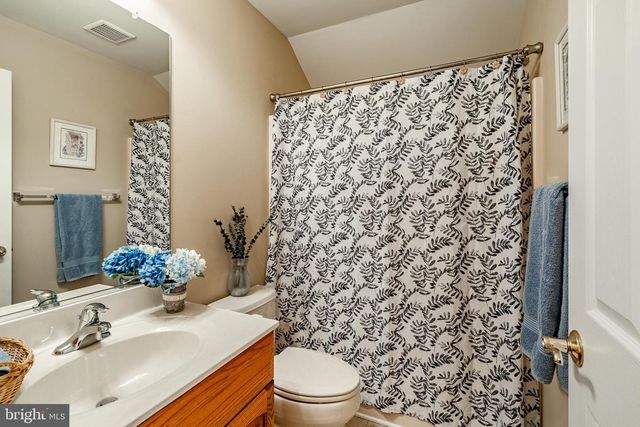 121 AUGUSTA DR, Honey Brook, PA 19344