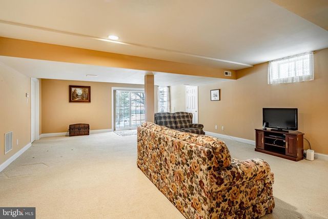 121 AUGUSTA DR, Honey Brook, PA 19344